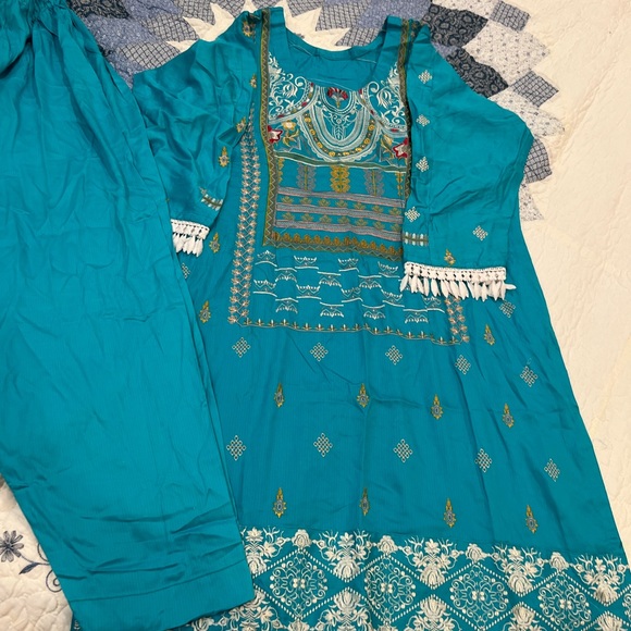 New 3 piece winter linen Pakistani dress xl - Picture 5 of 6